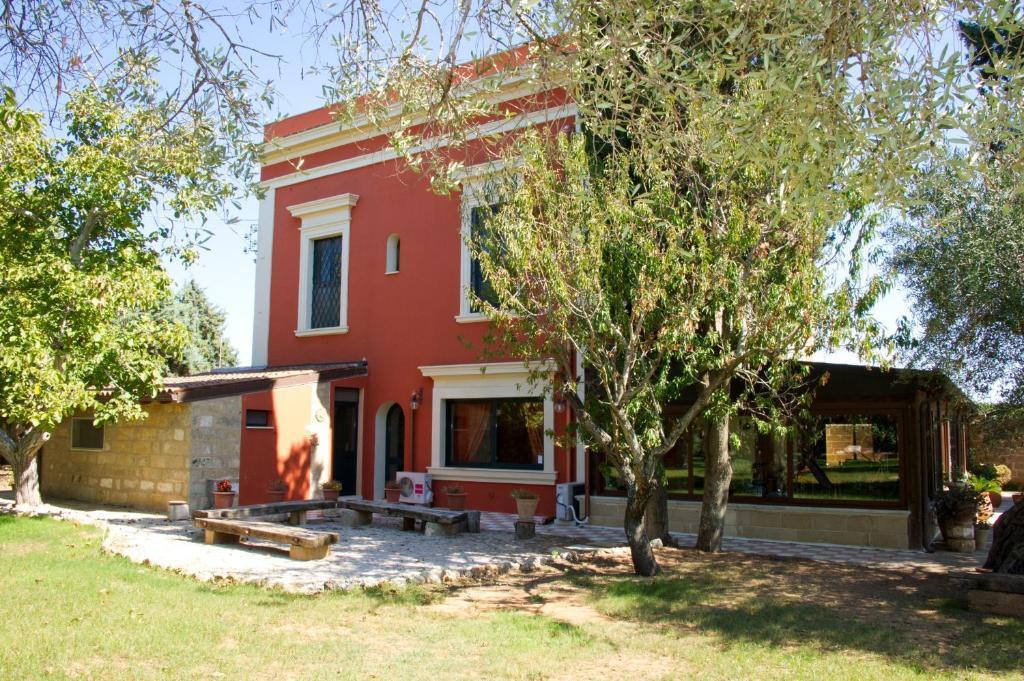 Agriturismo Santa Chiara Алеціо Екстер'єр фото