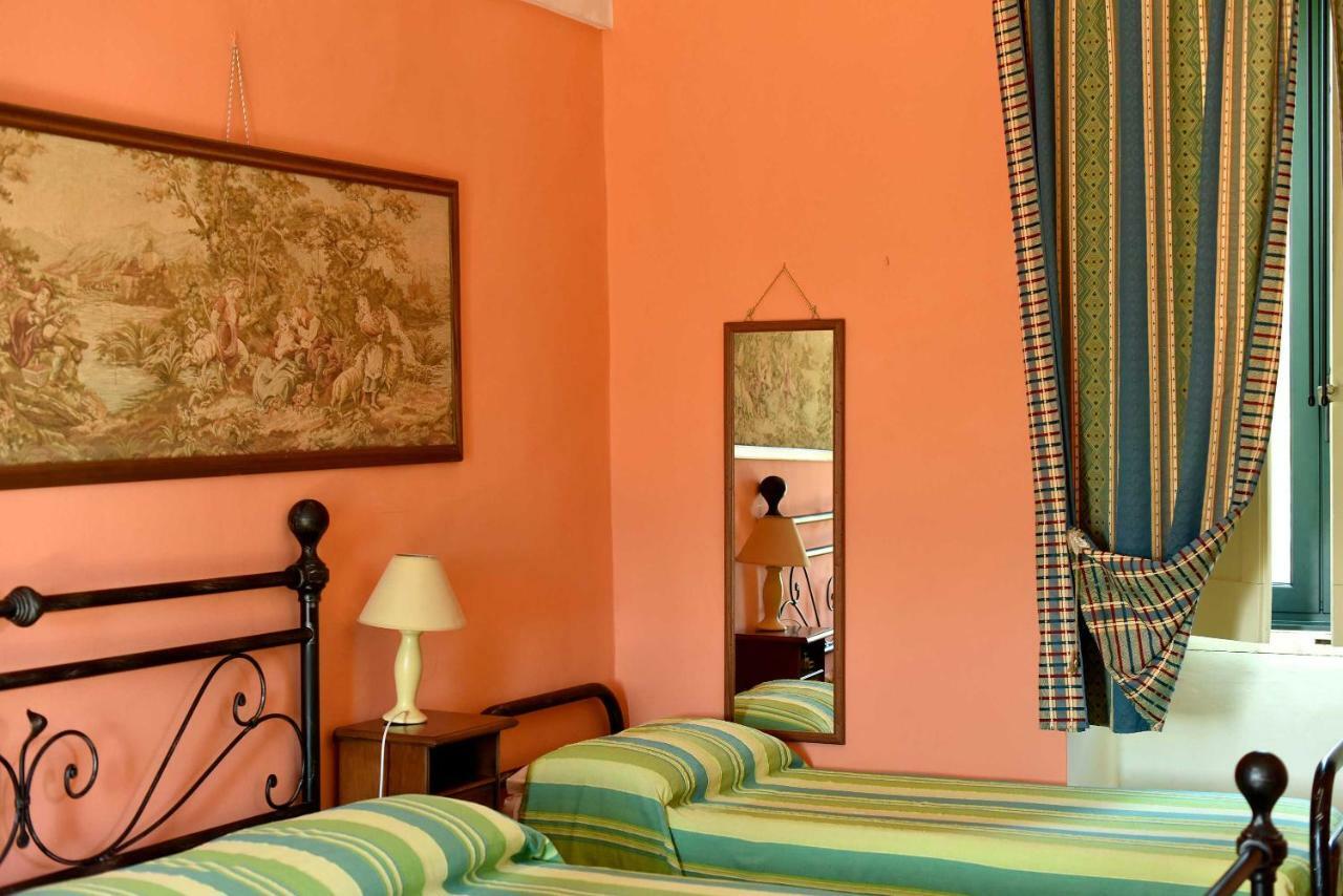 Agriturismo Santa Chiara Алеціо Екстер'єр фото