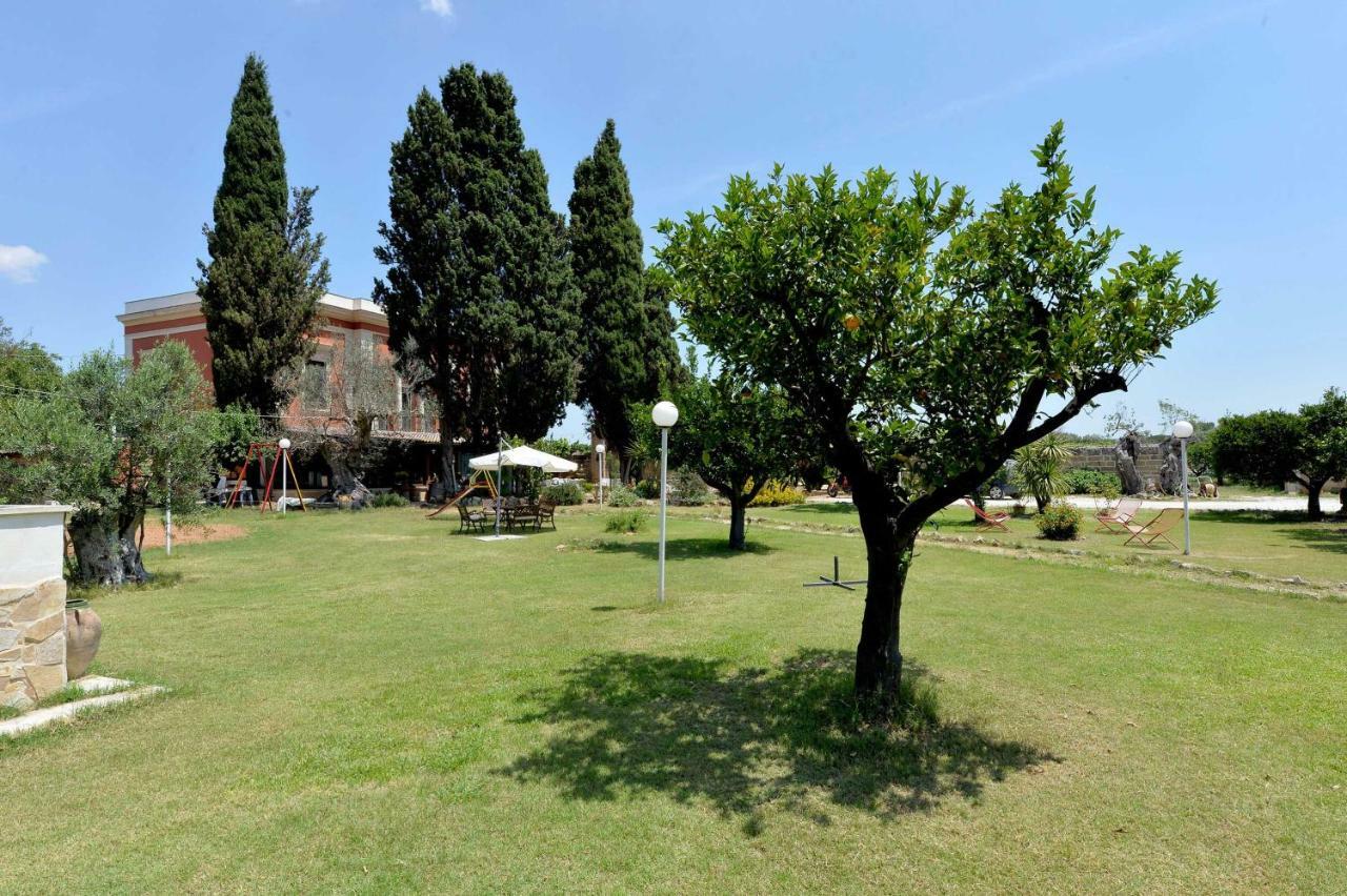 Agriturismo Santa Chiara Алеціо Екстер'єр фото