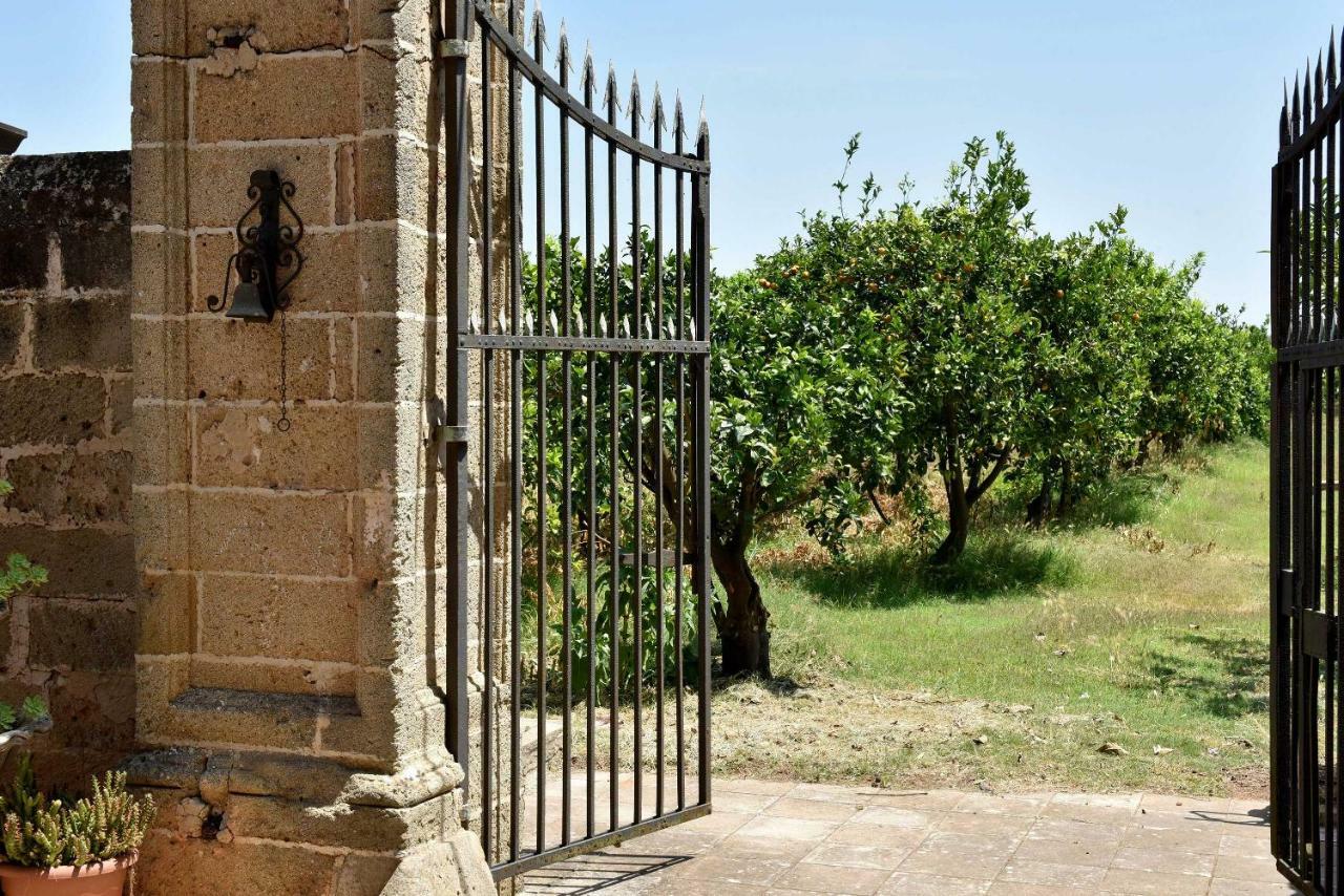 Agriturismo Santa Chiara Алеціо Екстер'єр фото